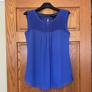 WHBM Blue/Purple Lace Sleeveless Top - Size M